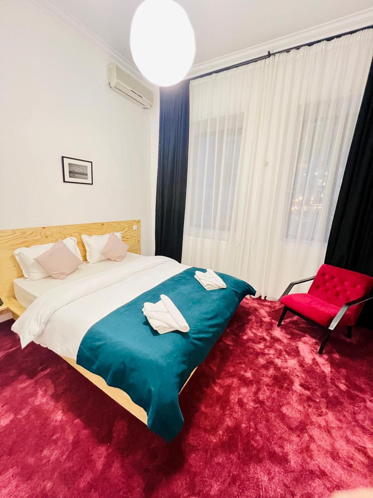 Opera Boutique Hotel Tbilisi Buitenkant foto